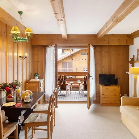 Daire Square Poste 341 By Interhome