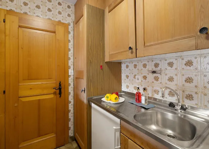 Apartament Square Poste 341 By Interhome *