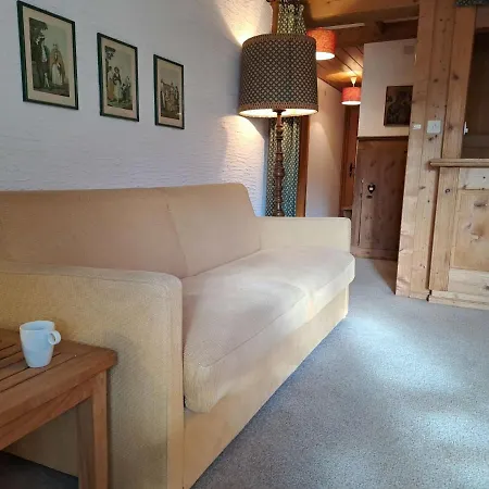 Square Poste 341 Apartment *